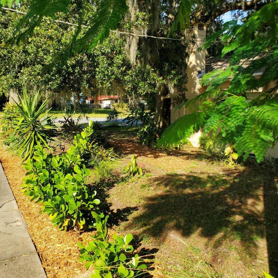 1 Beige Cozy Bungalow Or 1 White Cozy Efficiency Cottage In Titusville Luaran gambar