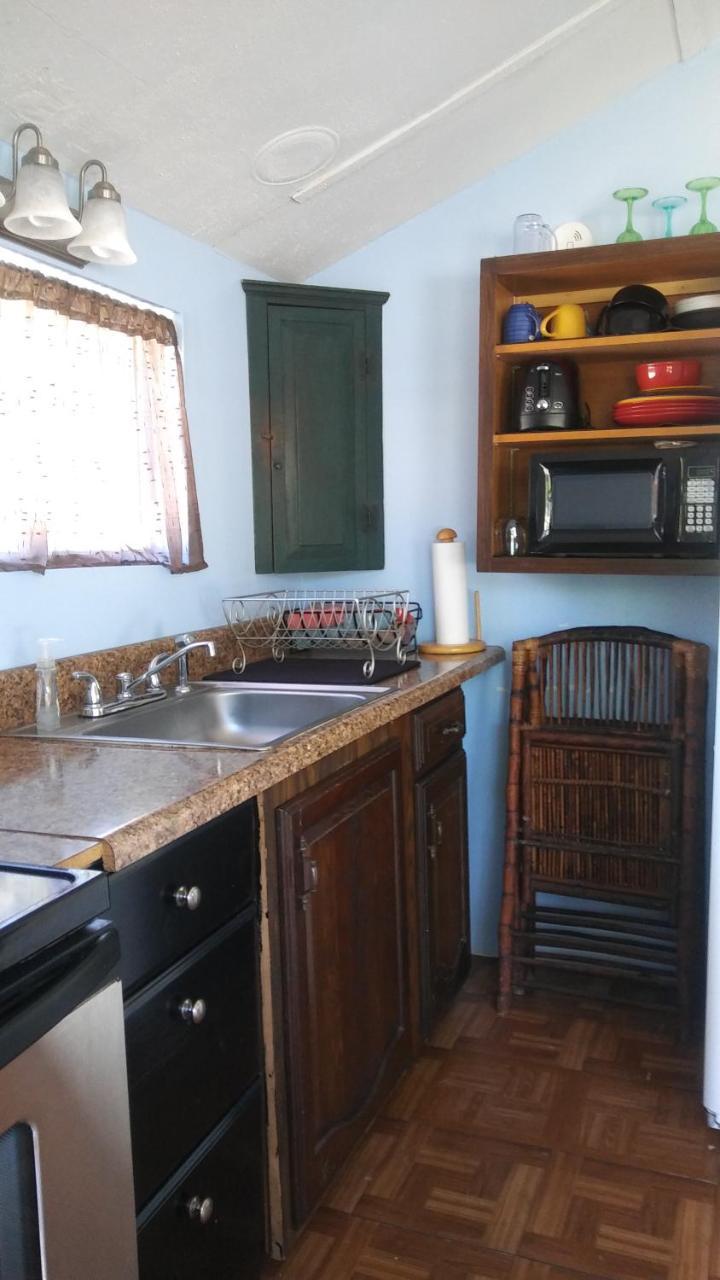 1 Beige Cozy Bungalow Or 1 White Cozy Efficiency Cottage In Titusville Luaran gambar